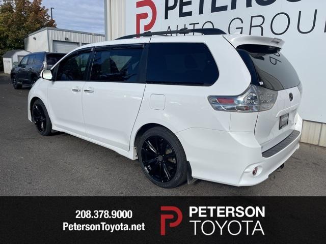 2018 toyota sienna se