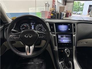 2022 Infiniti Q50 luxe