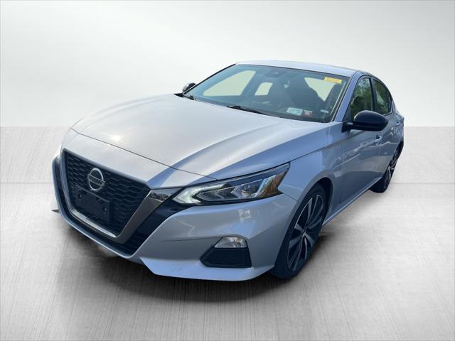 2022 nissan altima sr fwd