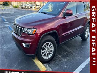 2020 Jeep Grand Cherokee laredo