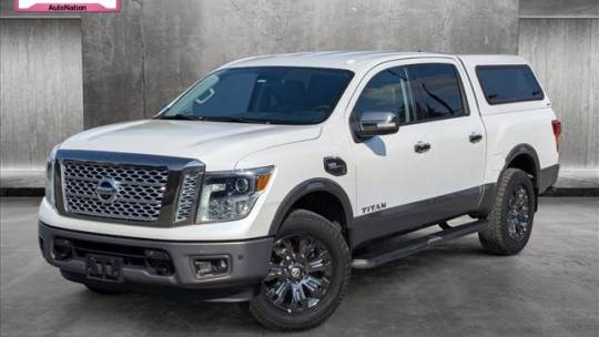 2017 nissan titan