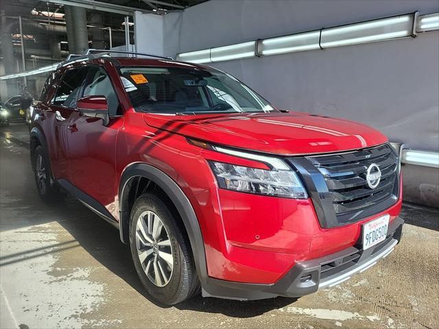 2023 nissan pathfinder sl fwd