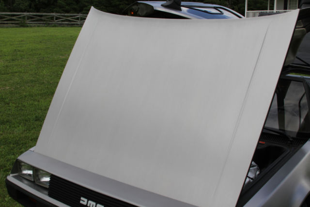 1981 delorean dmc 12 great looking car, 10k miles, great shape, manual trans