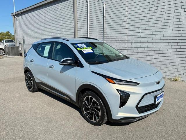 2022 chevrolet bolt euv premier