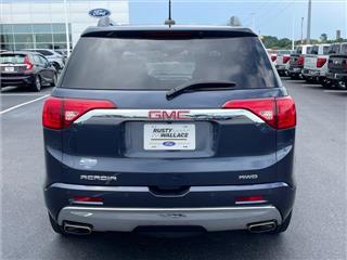 2019 GMC Acadia denali