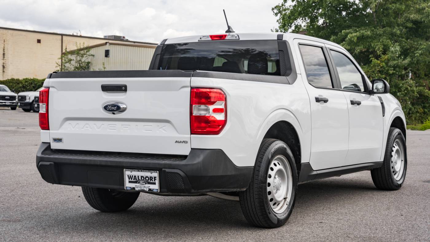 2022 ford maverick xl