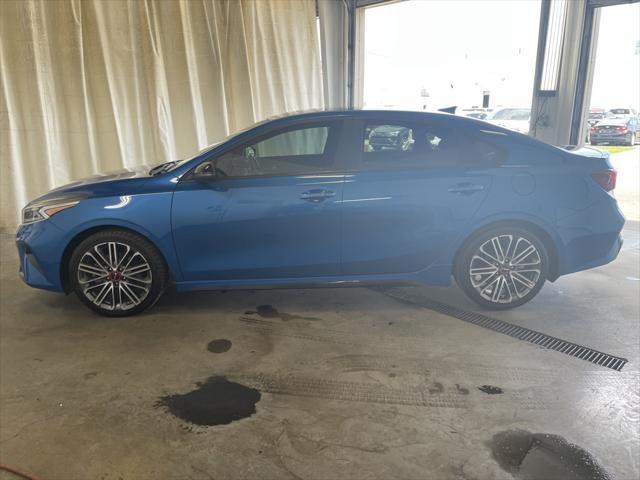 2022 kia forte gt