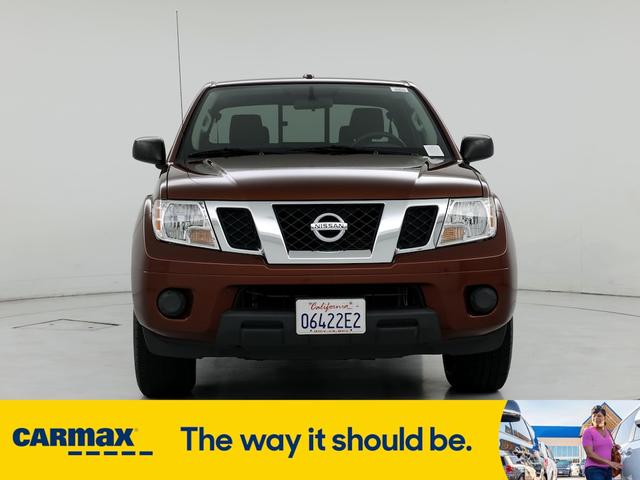 2017 nissan frontier sv