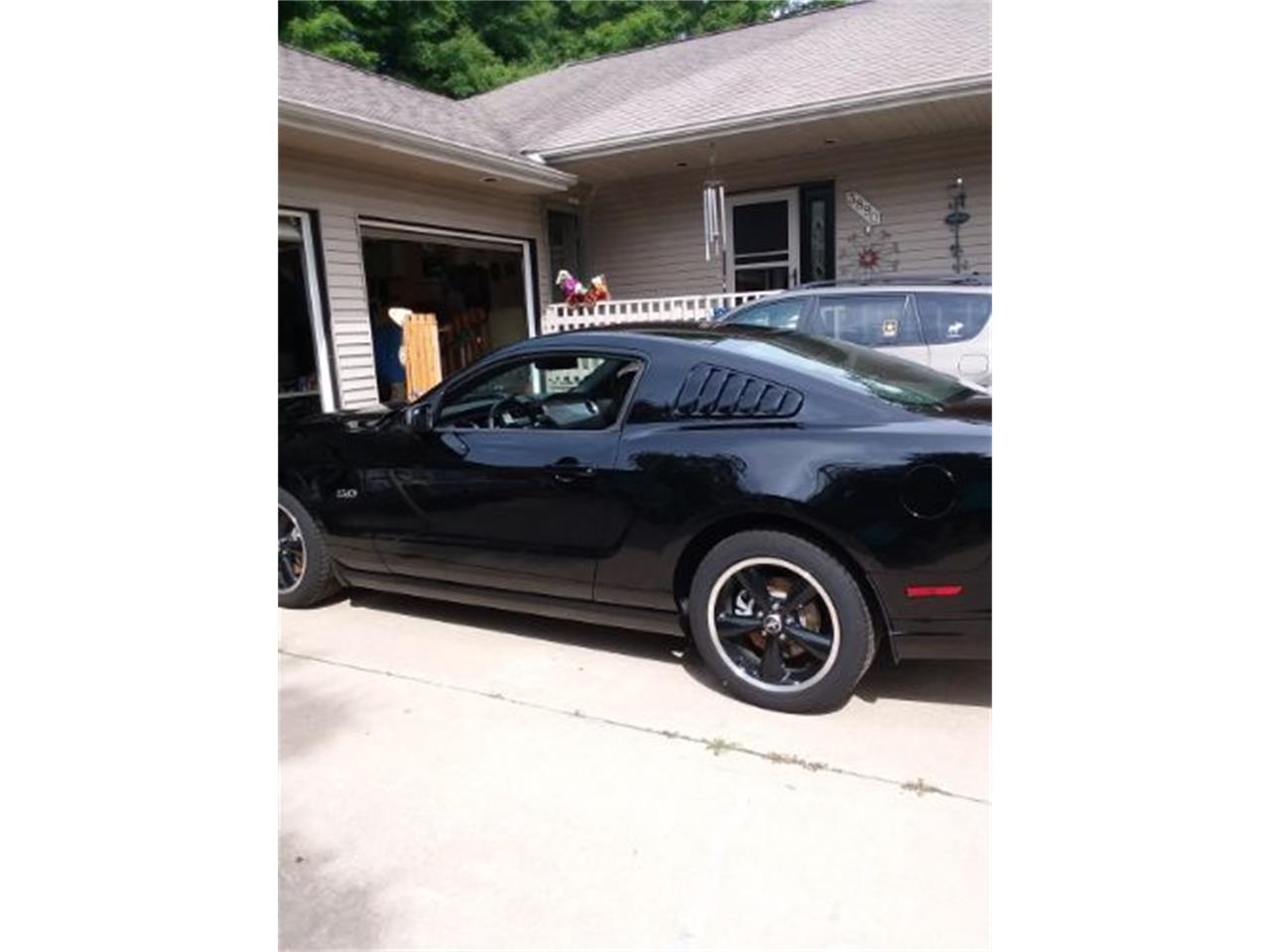2013 ford mustang