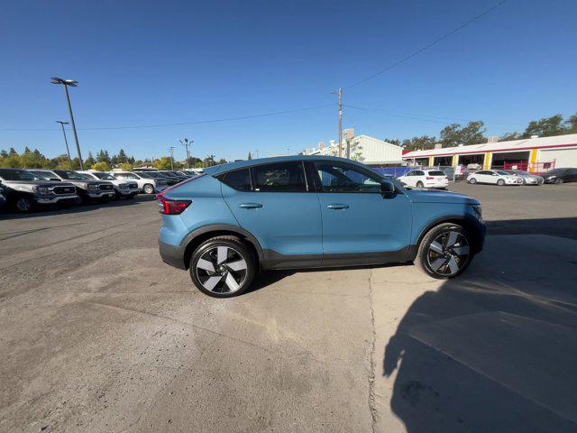 2023 volvo c40 recharge pure electric twin plus