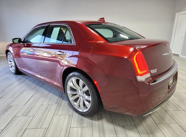 2020 chrysler 300 limited