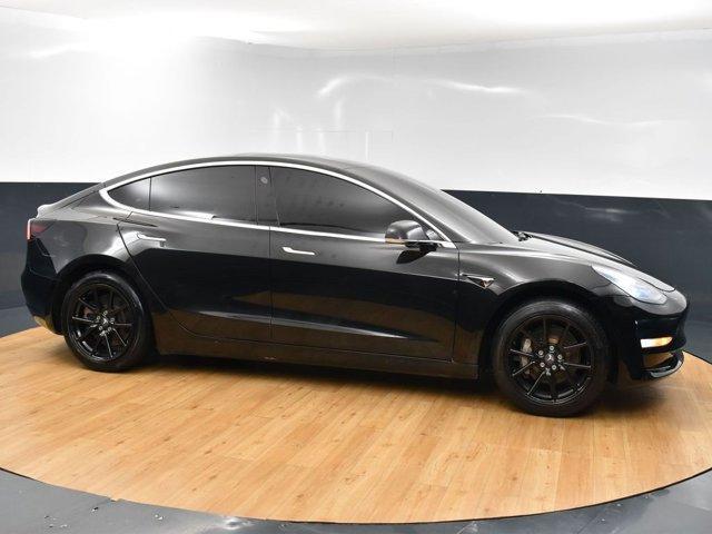 2018 tesla model 3 mid range