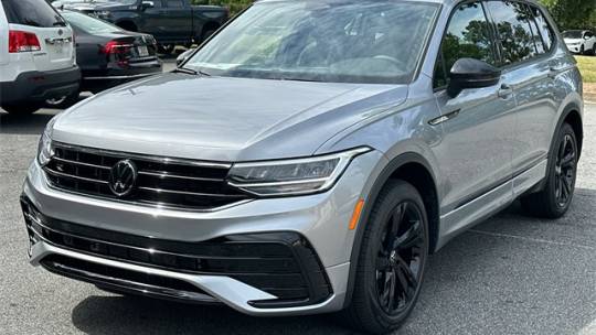 2024 Volkswagen Tiguan 2.0t se r-line black