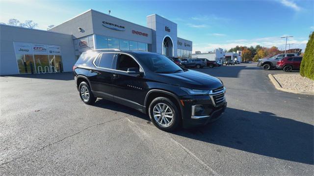2022 chevrolet traverse lt cloth