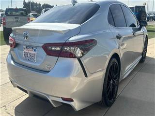 2022 Toyota Camry hybrid xse