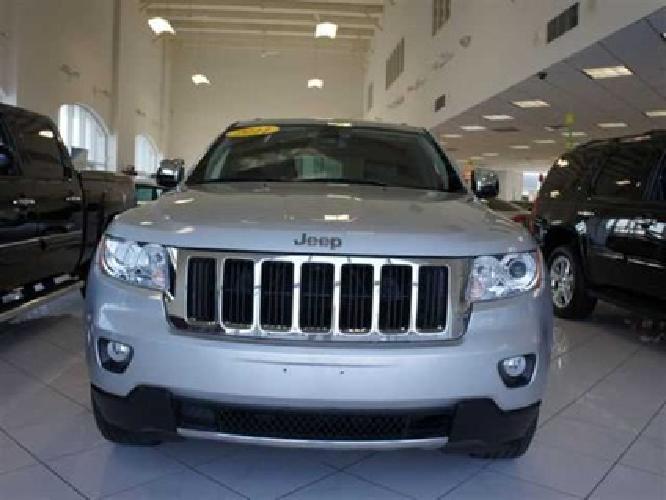 2011 silver jeep grand cherokee in baiting hollow, ny