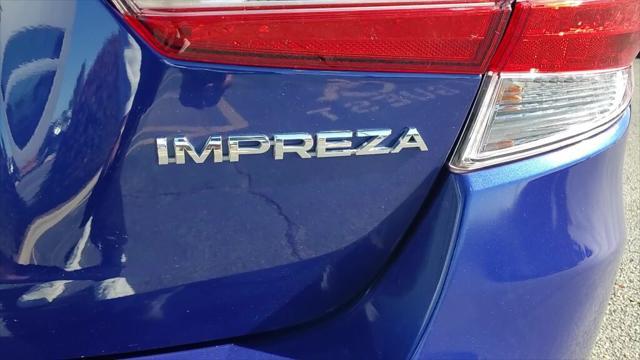 2022 subaru impreza base