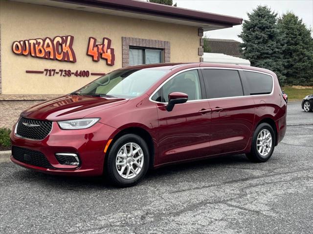 2023 chrysler pacifica touring l