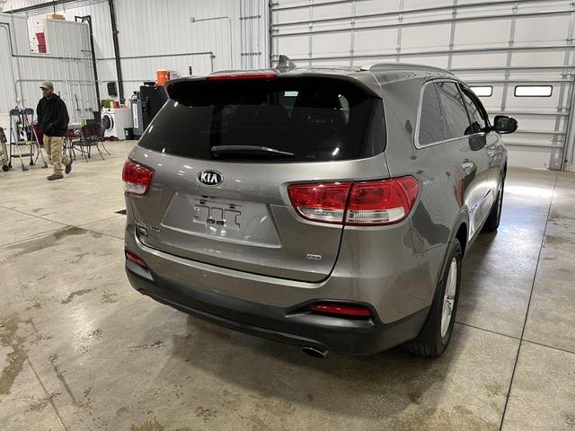 2016 kia sorento lx