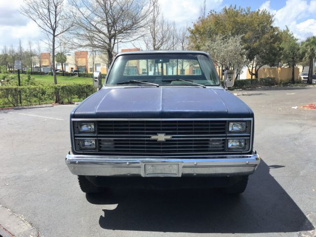 1983 chevy stepside 4wd siverado c/10 survivor