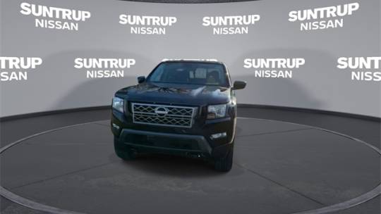 2024 nissan frontier sv