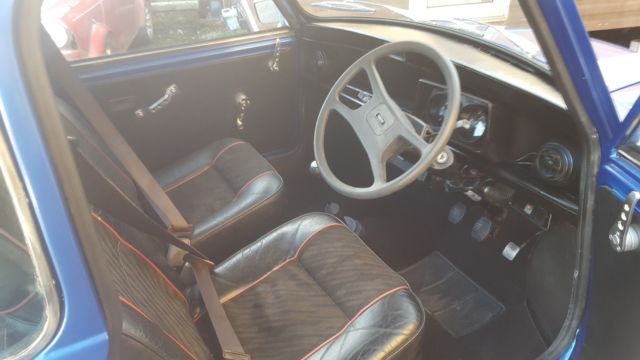 classic mini in brilliant condition. leather interior. tiny mileage. a dream min