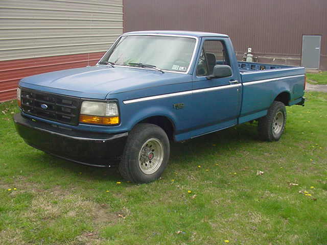 classic 1993 ford f-150 reg cab pickup truck 300, 6 cylinder automatic 8' bed