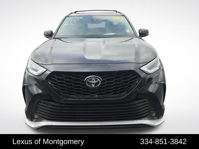 2021 toyota highlander xse