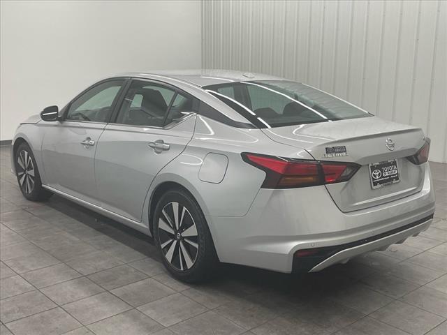 2022 nissan altima 2.5 sv
