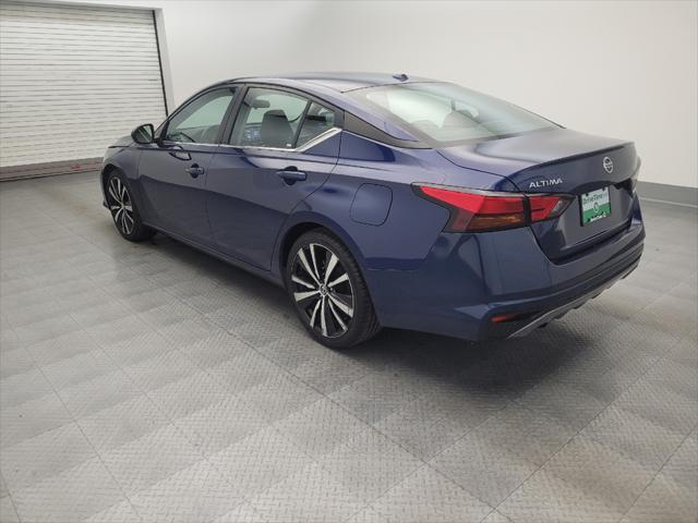 2022 nissan altima sr fwd