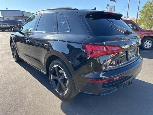 2019 audi sq5