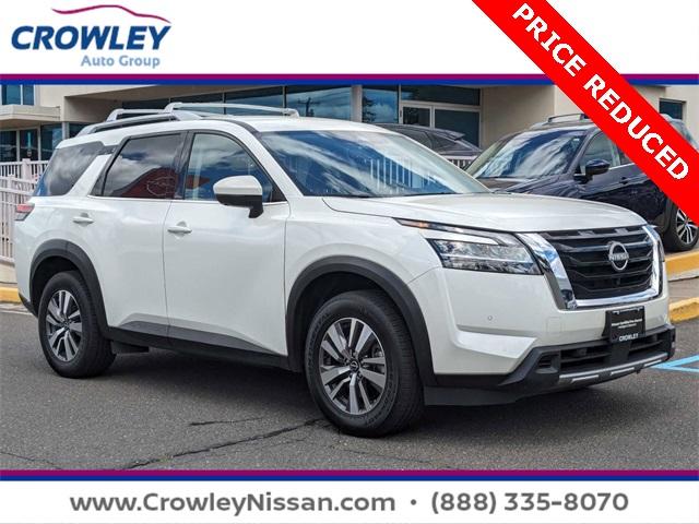 2023 nissan pathfinder sl