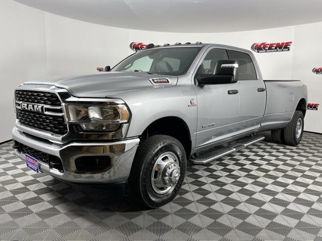 2023 ram 3500 big horn crew cab 4x4 8' box