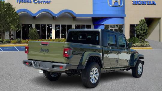 2023 Jeep Gladiator