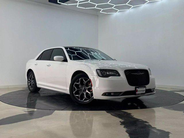 2016 chrysler 300 s