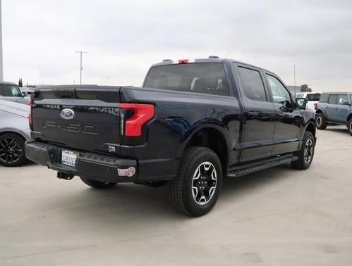 2023 ford f-150 lightning