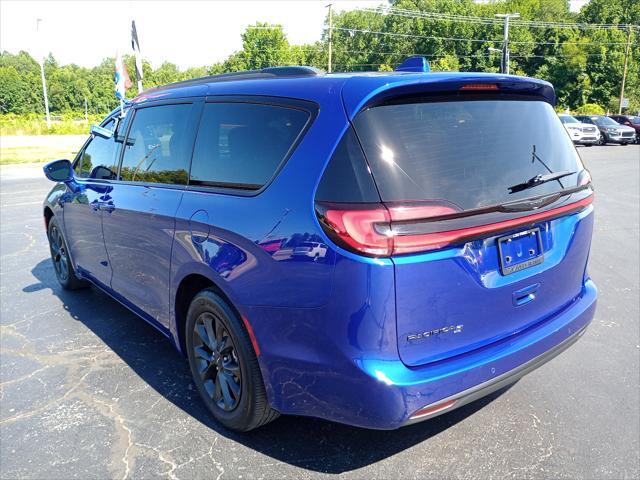 2021 chrysler pacifica touring