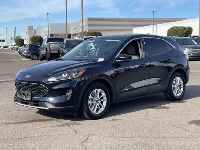 2021 ford escape se