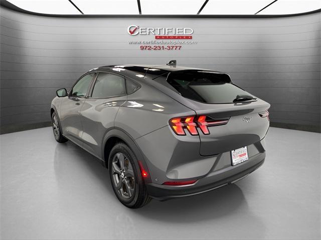 2023 ford mustang mach-e select