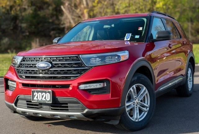 2020 ford explorer xlt