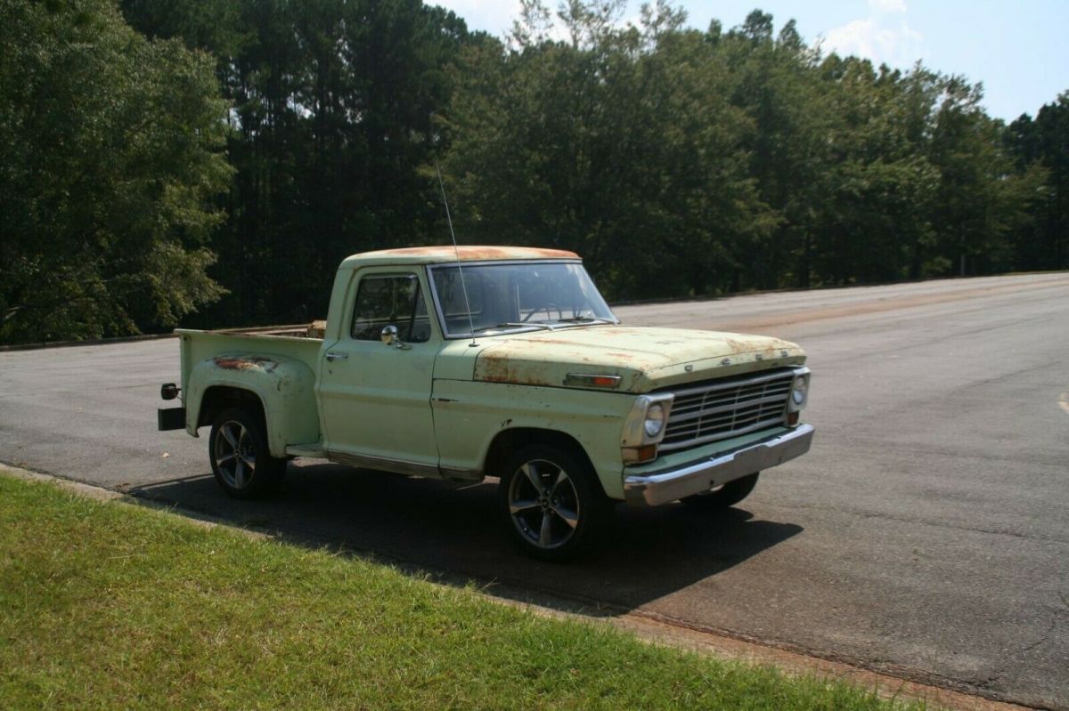 1971 ford f100 - short bed - flare side. very cool patina !