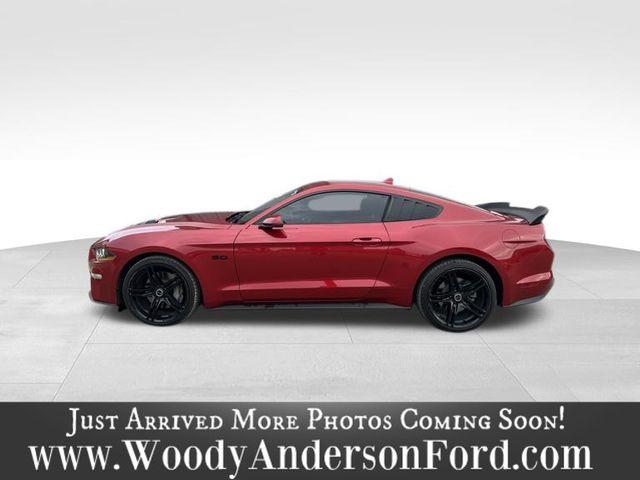 2022 ford mustang gt premium