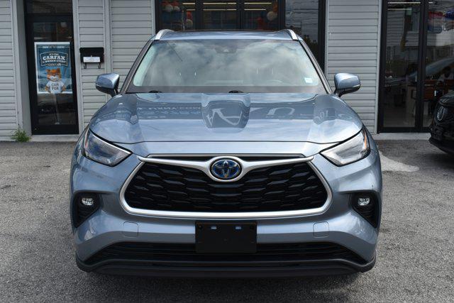 2022 toyota highlander hybrid xle