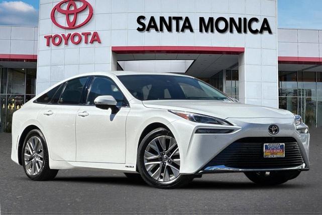 2023 toyota mirai xle