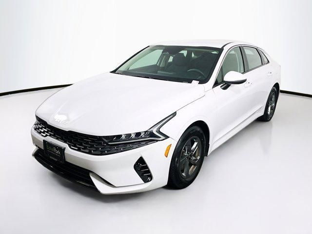 2022 kia k5 lxs