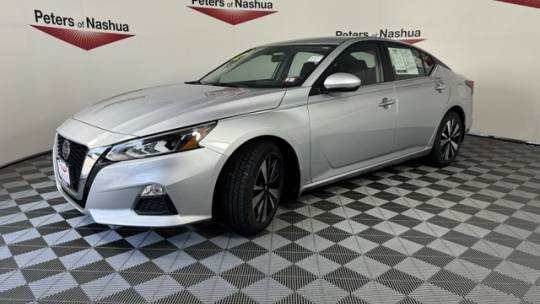 2022 nissan altima 2.5 sv