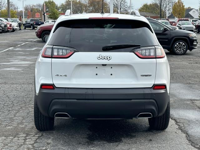 2021 jeep cherokee latitude lux