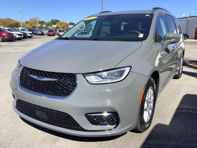 2022 chrysler pacifica touring l