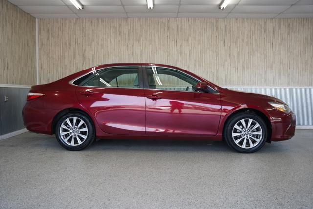 2017 toyota camry xle
