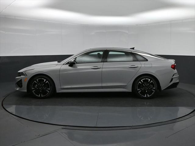 2021 kia k5 gt-line